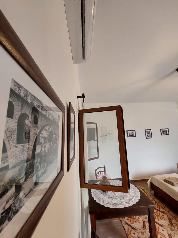 Guest House Gorani Berat Exterior photo